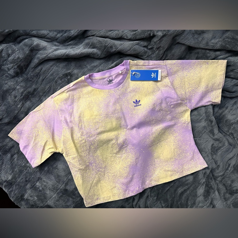 Adidas ~ Girls/Sz. S Crop Tee